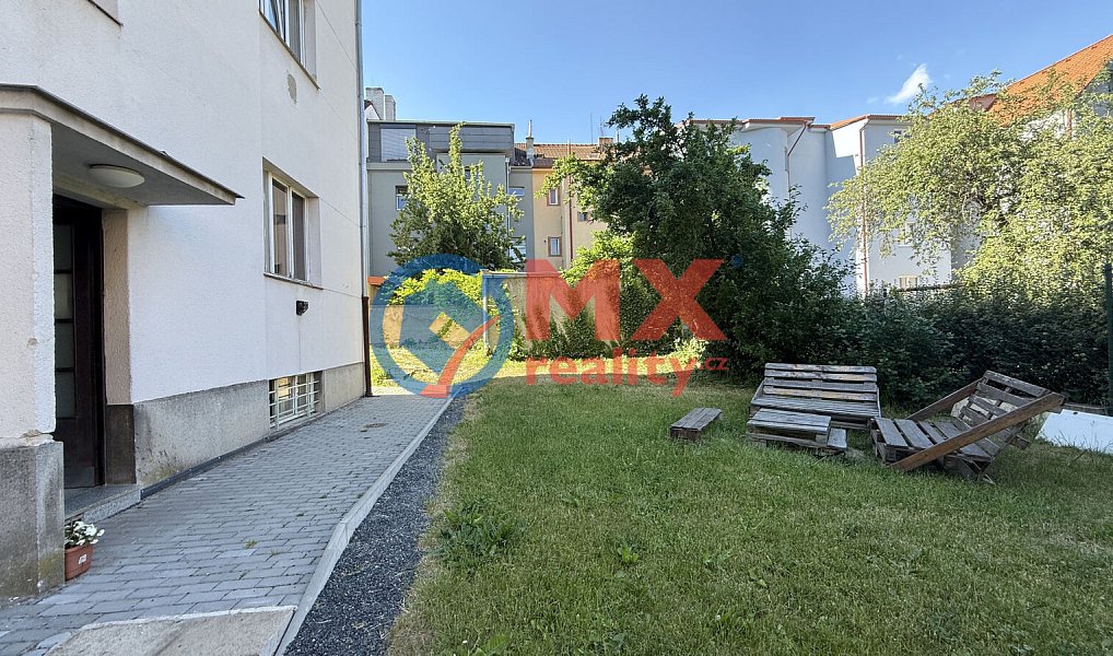 Prodej bytu 1+1 38 m², Praha – náhled fotky 13