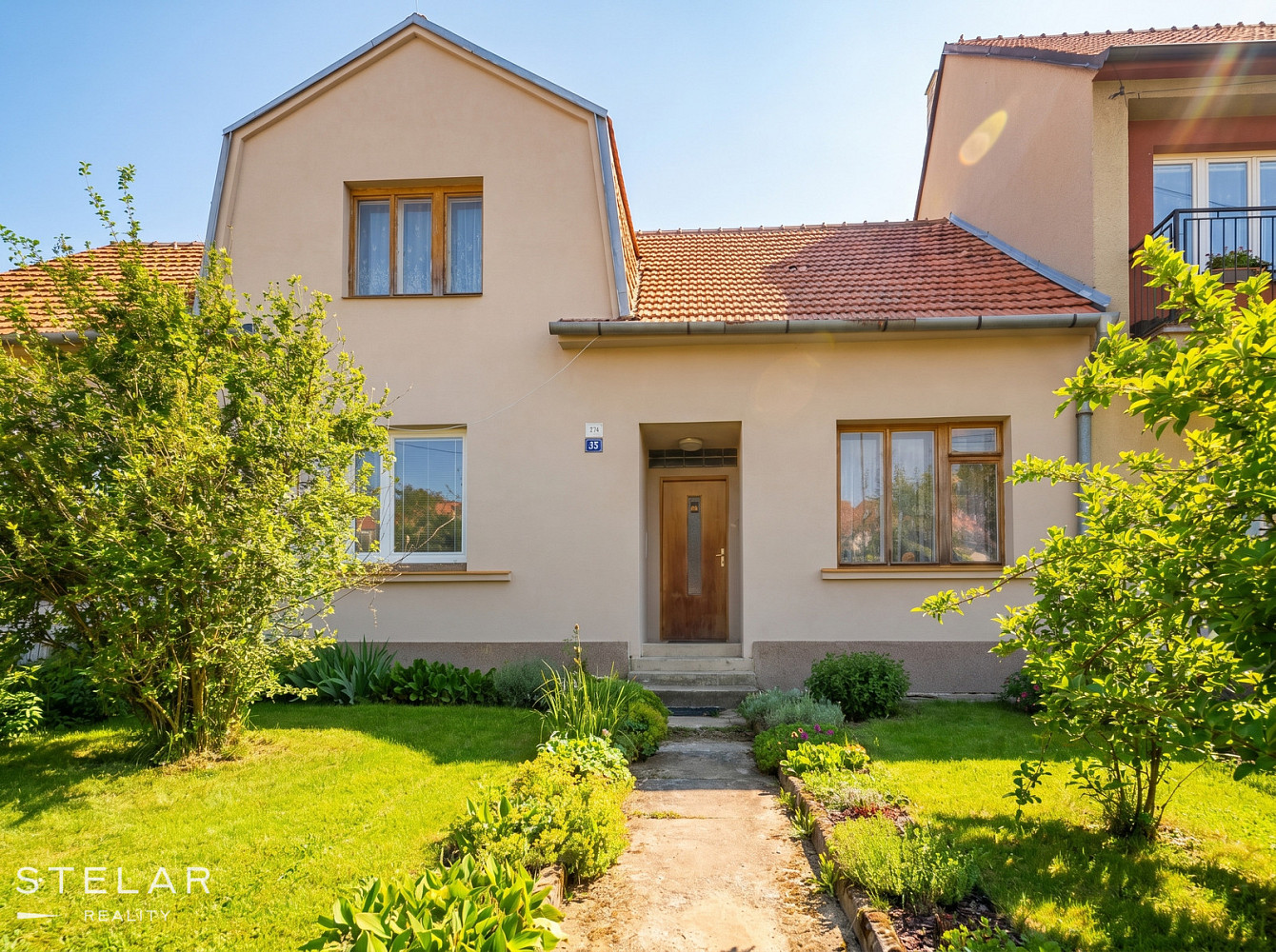 Prodej domu 248 m² s pozemkem 1 439 m²