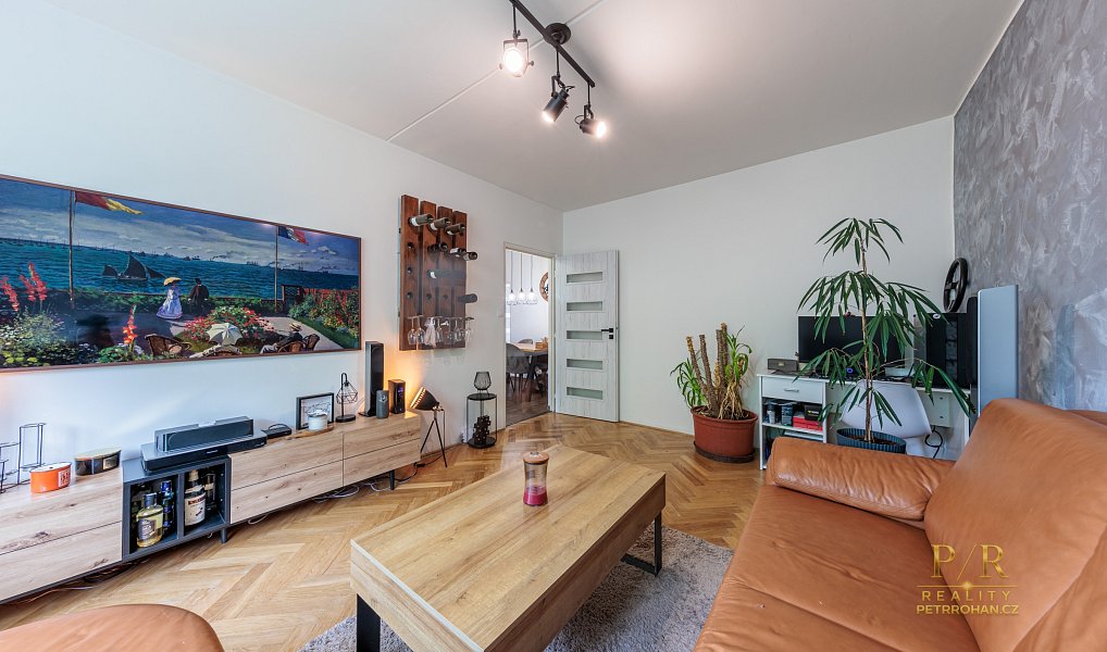 Prodej bytu 3+1 62 m², Chodov – náhled fotky 2