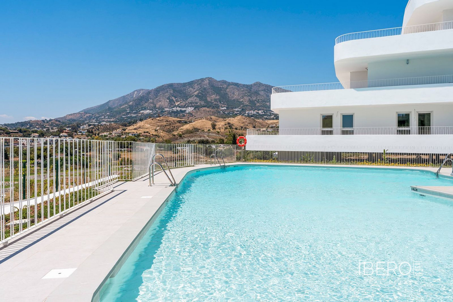 Piso 3+kk – Fuengirola, Los Pacos - Más
