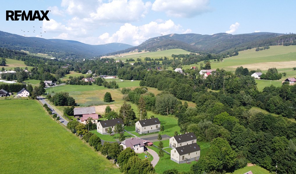 Prodej stavebního pozemku 7 033 m², Dolní Morava – náhled fotky 6