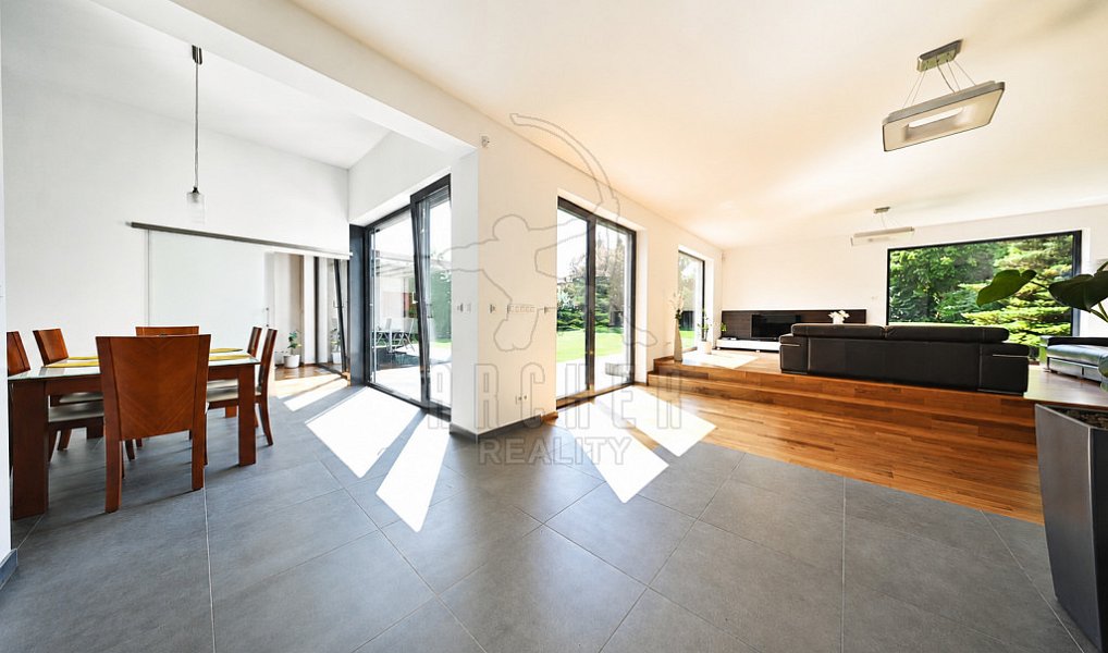 Prodej domu 301 m² s pozemkem 1 000 m², Mladá Boleslav – náhled fotky 6