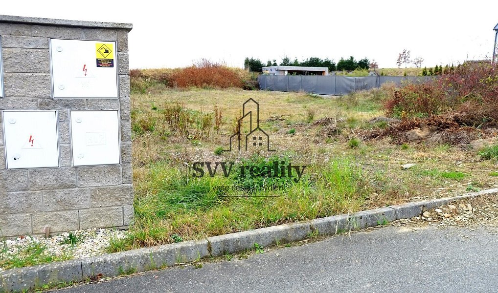 Prodej stavebního pozemku 1 315 m², Sulice – náhled fotky 4