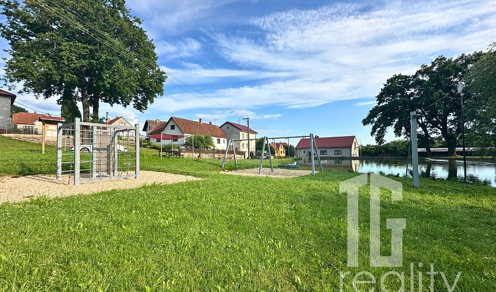 Prodej stavebního pozemku 1 533 m², Smilovy Hory – náhled fotky 5