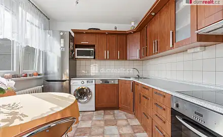 Prodej bytu 3+1 62 m², Vřesová, Hodonín