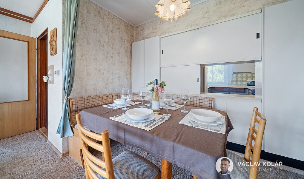 Prodej domu 310 m², Třebnouševes – náhled fotky 22