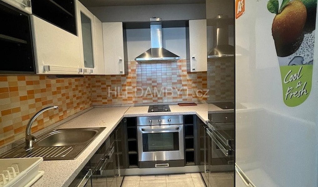 Pronájem bytu 2+kk 45 m², Praha – náhled fotky 2