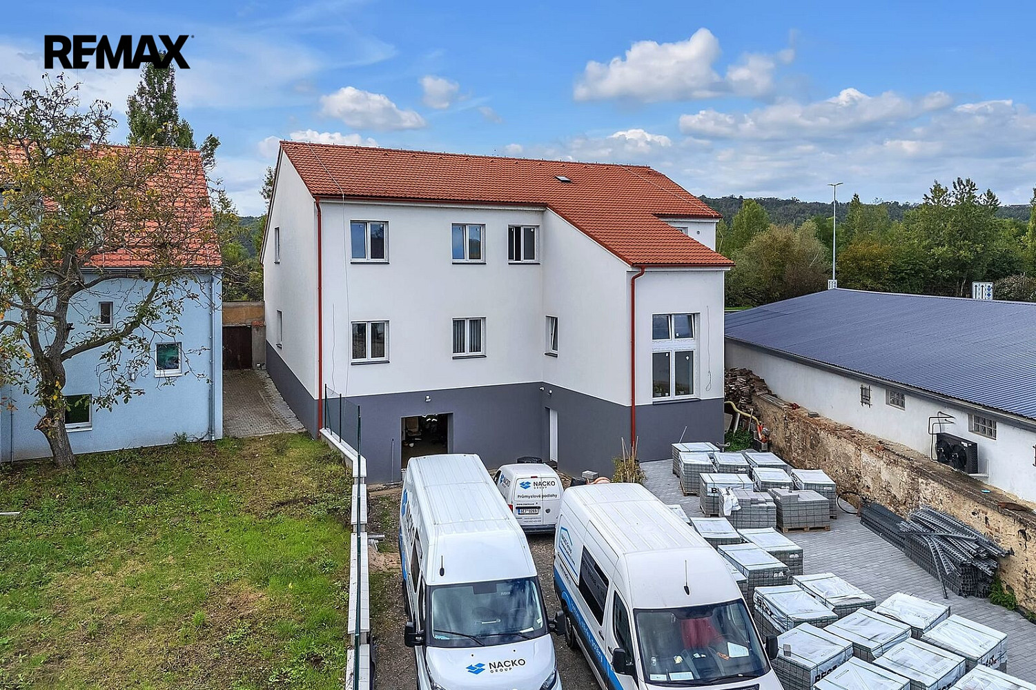Prodej komerčního objektu (jiného typu) 492 m² — photo 4