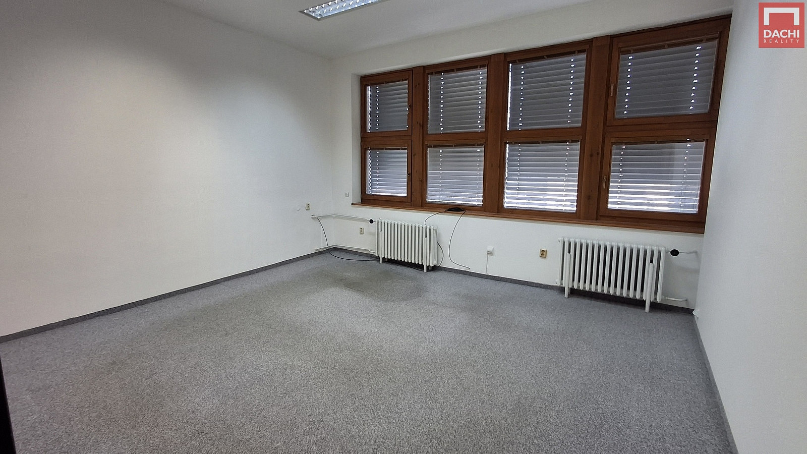 Pronájem kanceláře 26 m² – fotografie 2