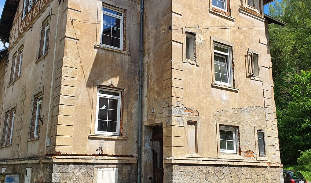 Prodej ubytovacího objektu 1 000 m², Oloví – náhled fotky 2