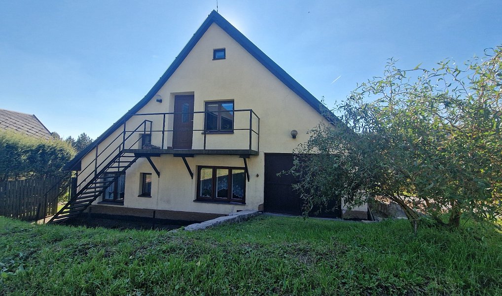 Prodej domu 219 m², Studenec – náhled fotky 4