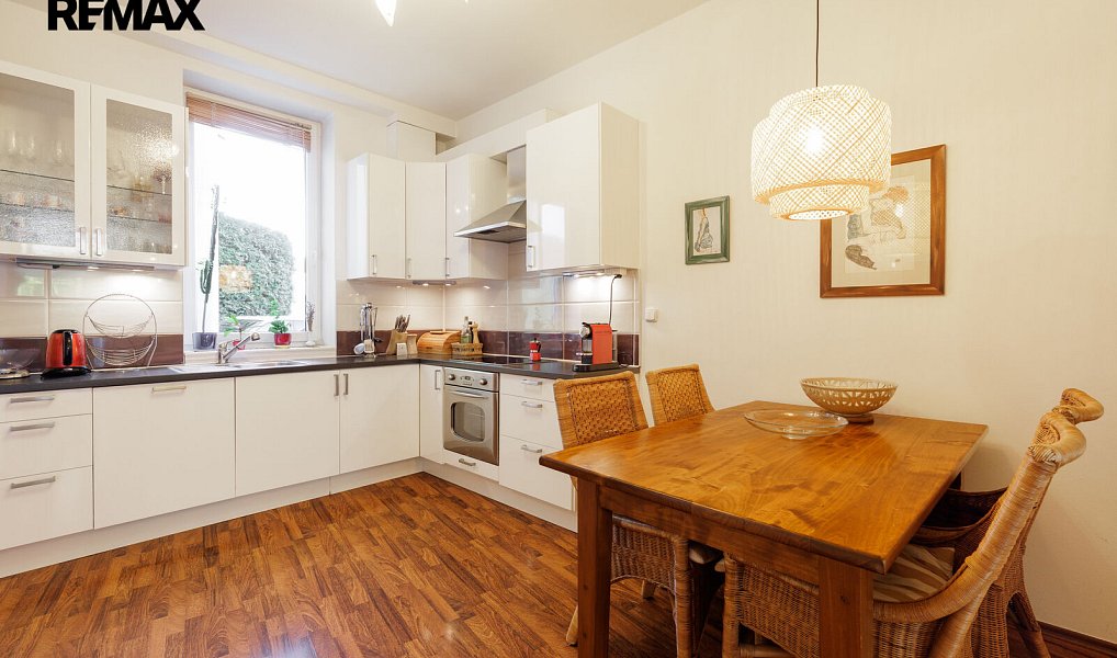 Prodej bytu 2+1 86 m², Praha – náhled fotky 7