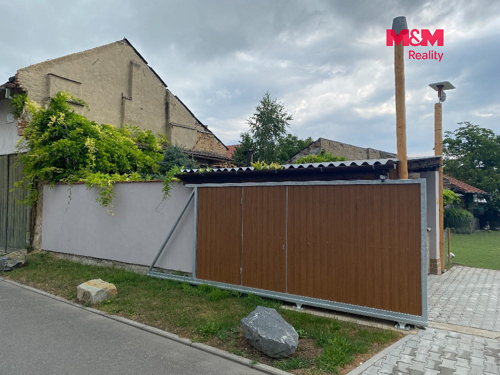 Prodej stavebního pozemku 781 m² – fotografie 4