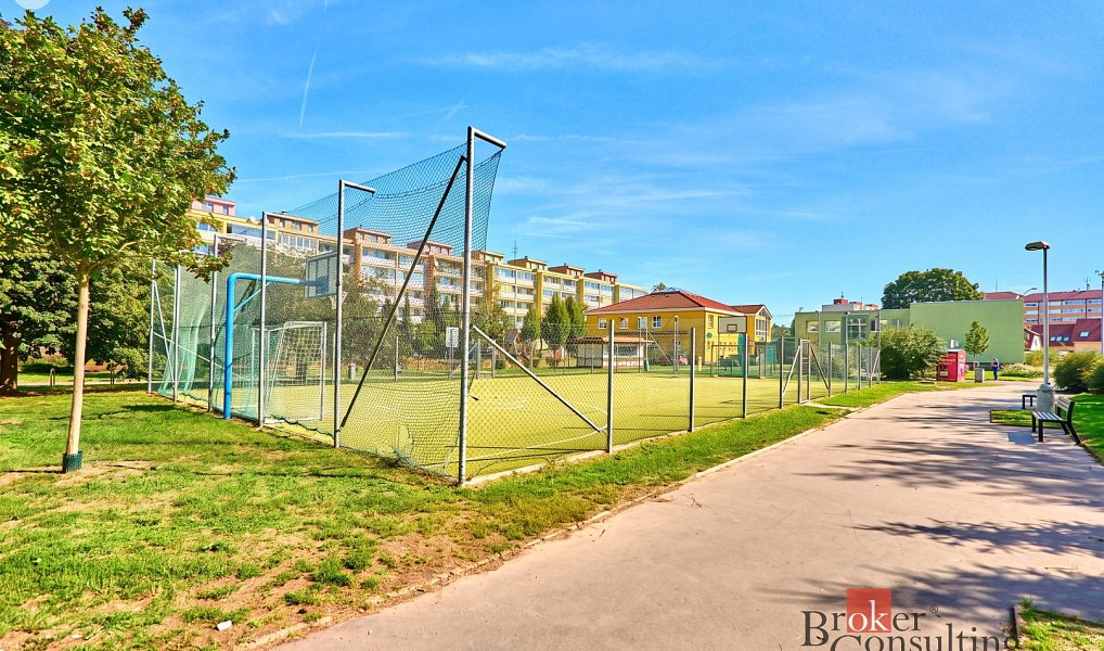 Prodej bytu 4+1 81 m², Praha – náhled fotky 24