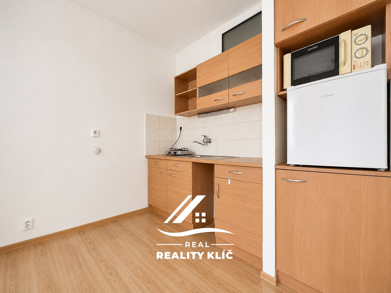 Pronájem bytu 1+kk 29 m² — photo 2