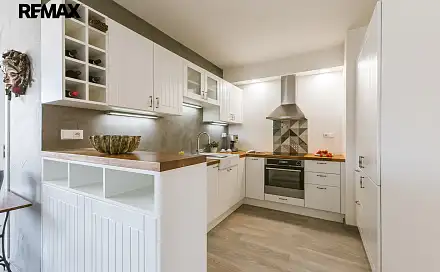 Prodej bytu 3+kk 73 m², Oblouková, Praha 10 - Vršovice