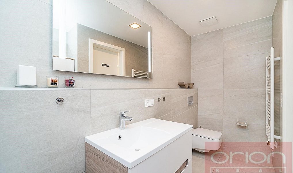Pronájem bytu 4+kk 97 m², Praha – náhled fotky 10