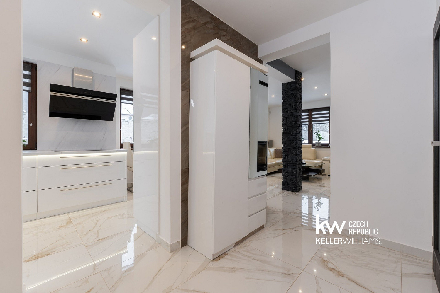 Prodej domu 100 m² s pozemkem 1 121 m² – fotografie 4