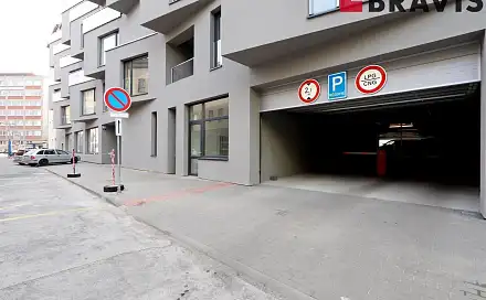 Pronájem dvou garážových stání, ul. Křenová, Brno - Trnitá, Křenová, Brno - Trnitá