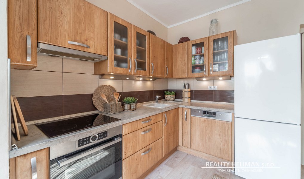 Prodej domu 154 m² s pozemkem 1 844 m², Jenštejn – náhled fotky 7