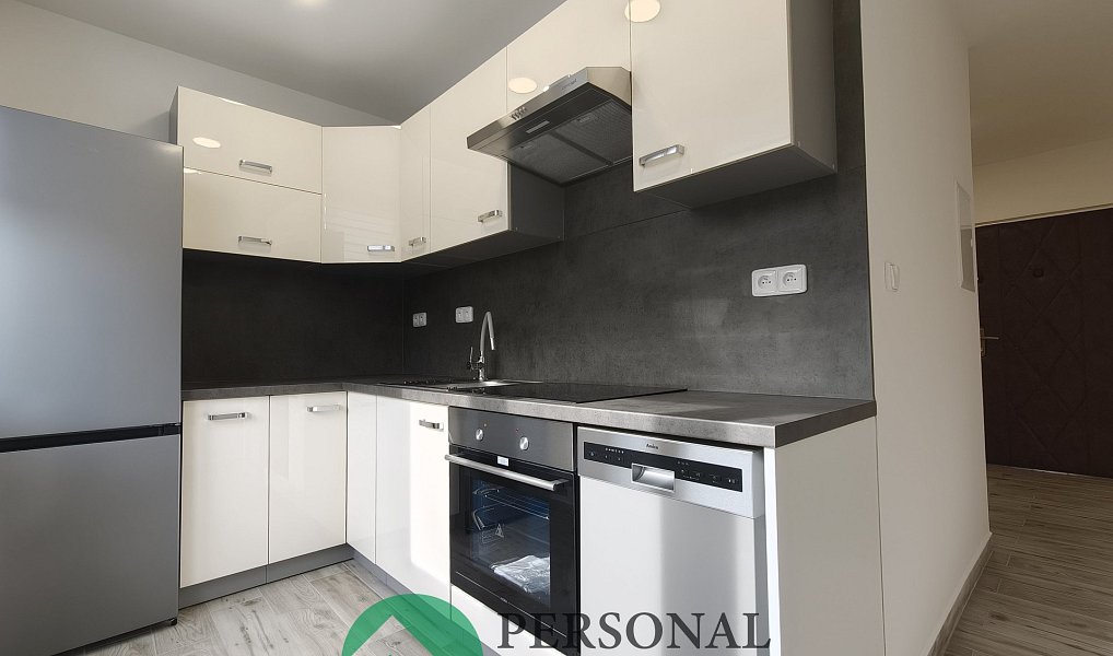 Pronájem bytu 2+1 58 m², Karlovy Vary – náhled fotky 15