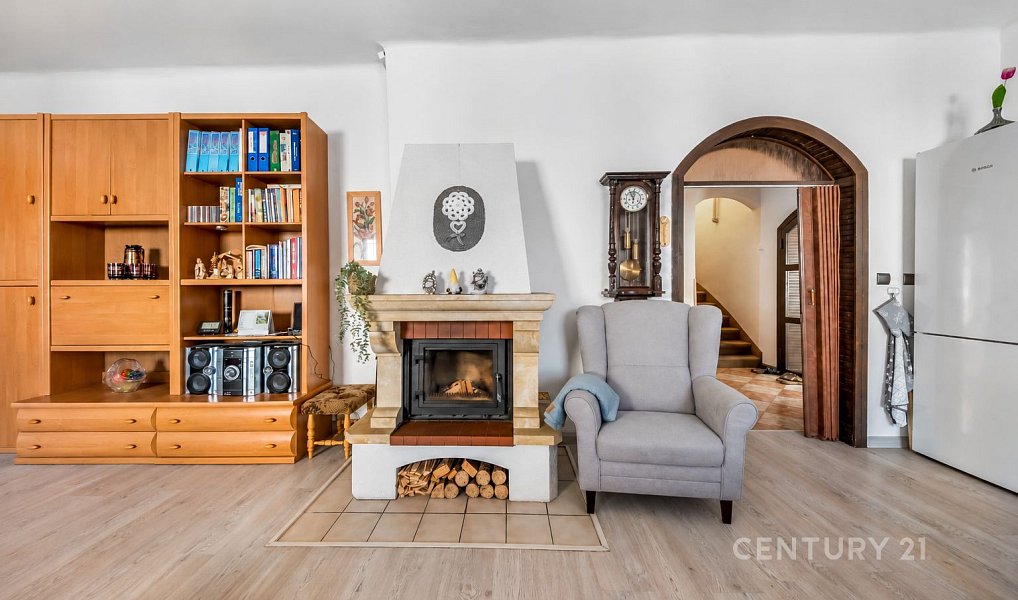 Prodej domu 145 m² s pozemkem 312 m², Kladno – náhled fotky 3