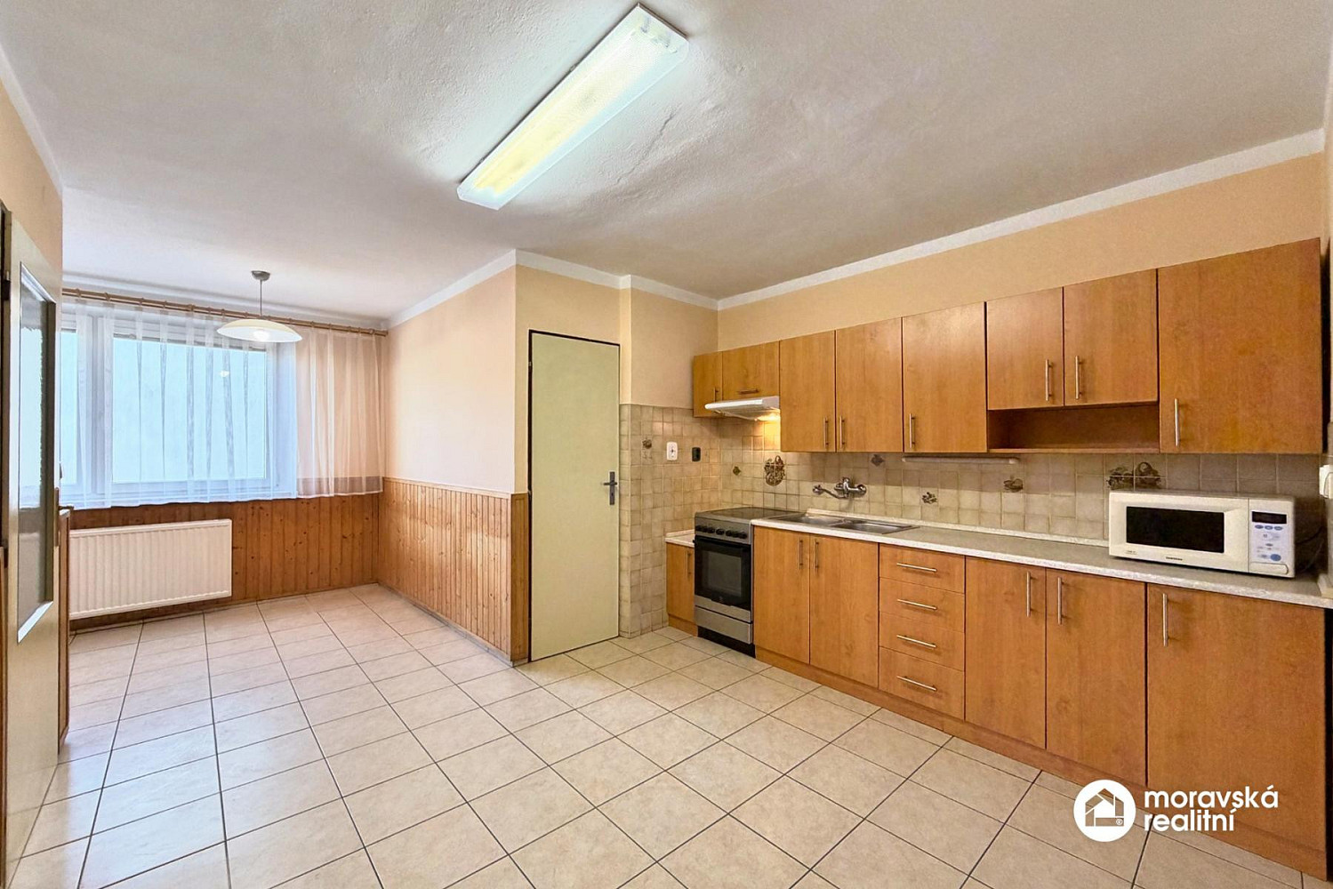 Prodej domu 192 m² s pozemkem 1 058 m² – fotografie 4