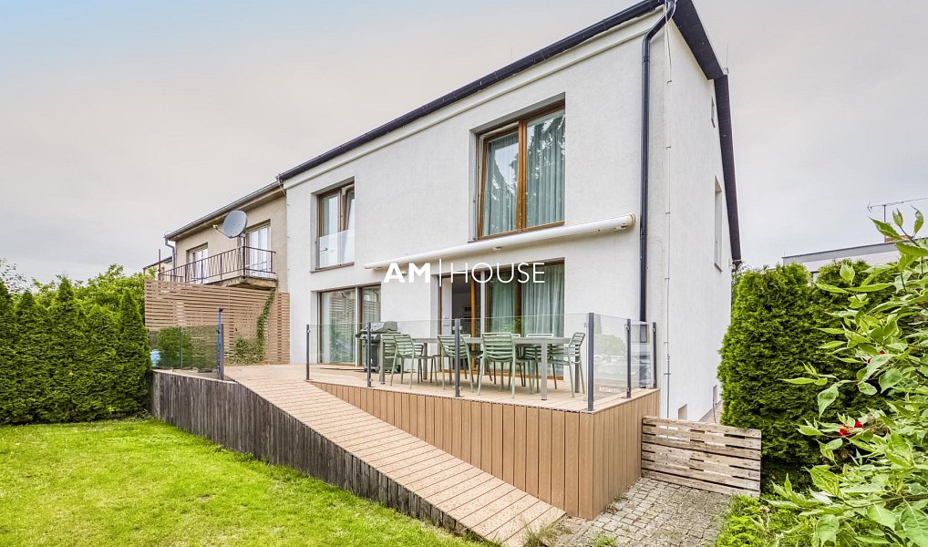 Pronájem domu 220 m² s pozemkem 270 m², Praha – náhled fotky 23