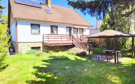 Prodej domu 258 m² s pozemkem 514 m², Králova, Praha 9 - Třeboradice