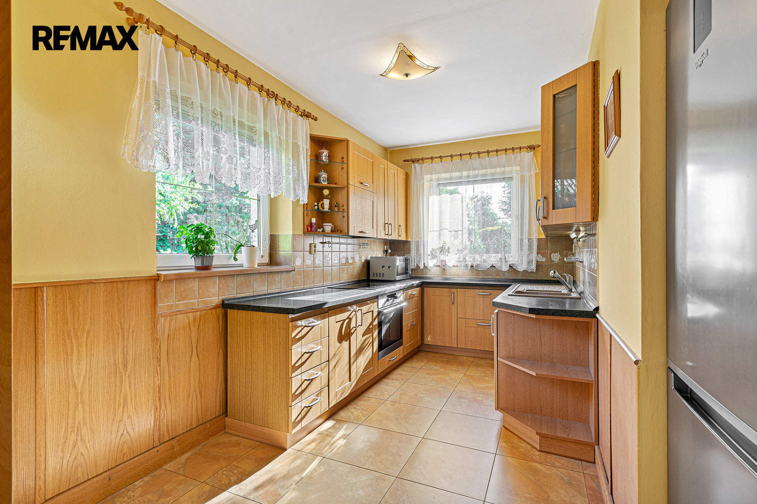 Prodej domu 186 m² s pozemkem 1 033 m² — photo 3