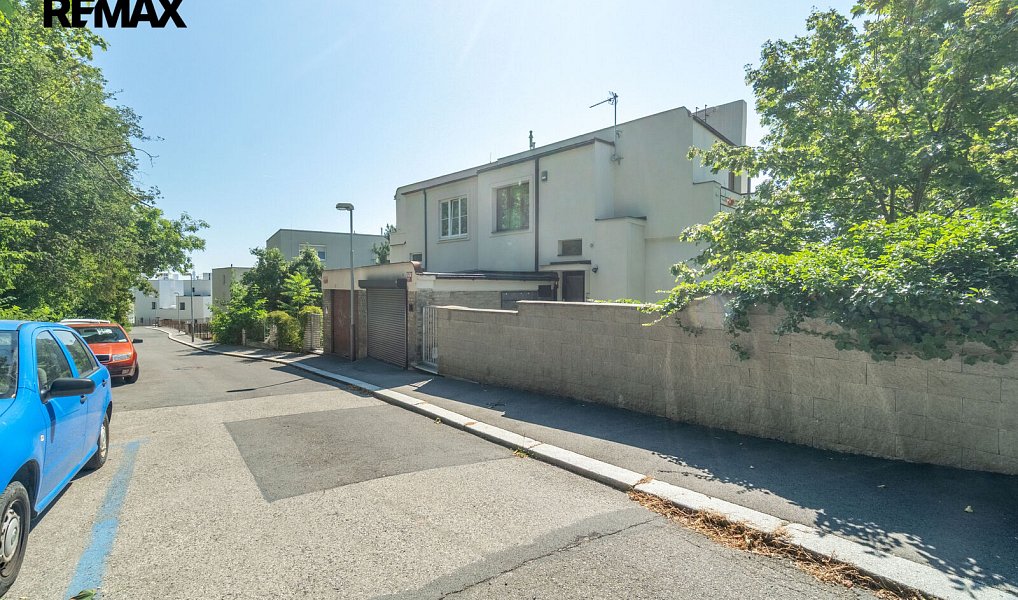 Prodej obchodních prostor 19 m², Praha – náhled fotky 14