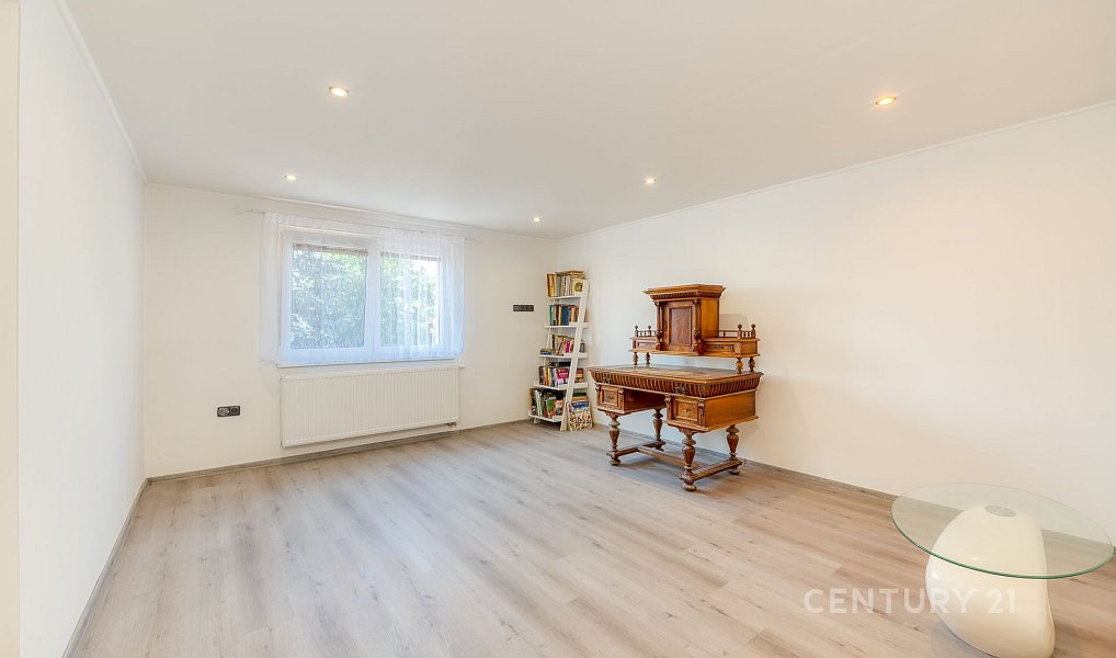 Prodej domu 265 m² s pozemkem 764 m², Sudovo Hlavno – náhled fotky 18