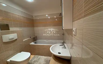 Pronájem bytu 2+kk 44 m²