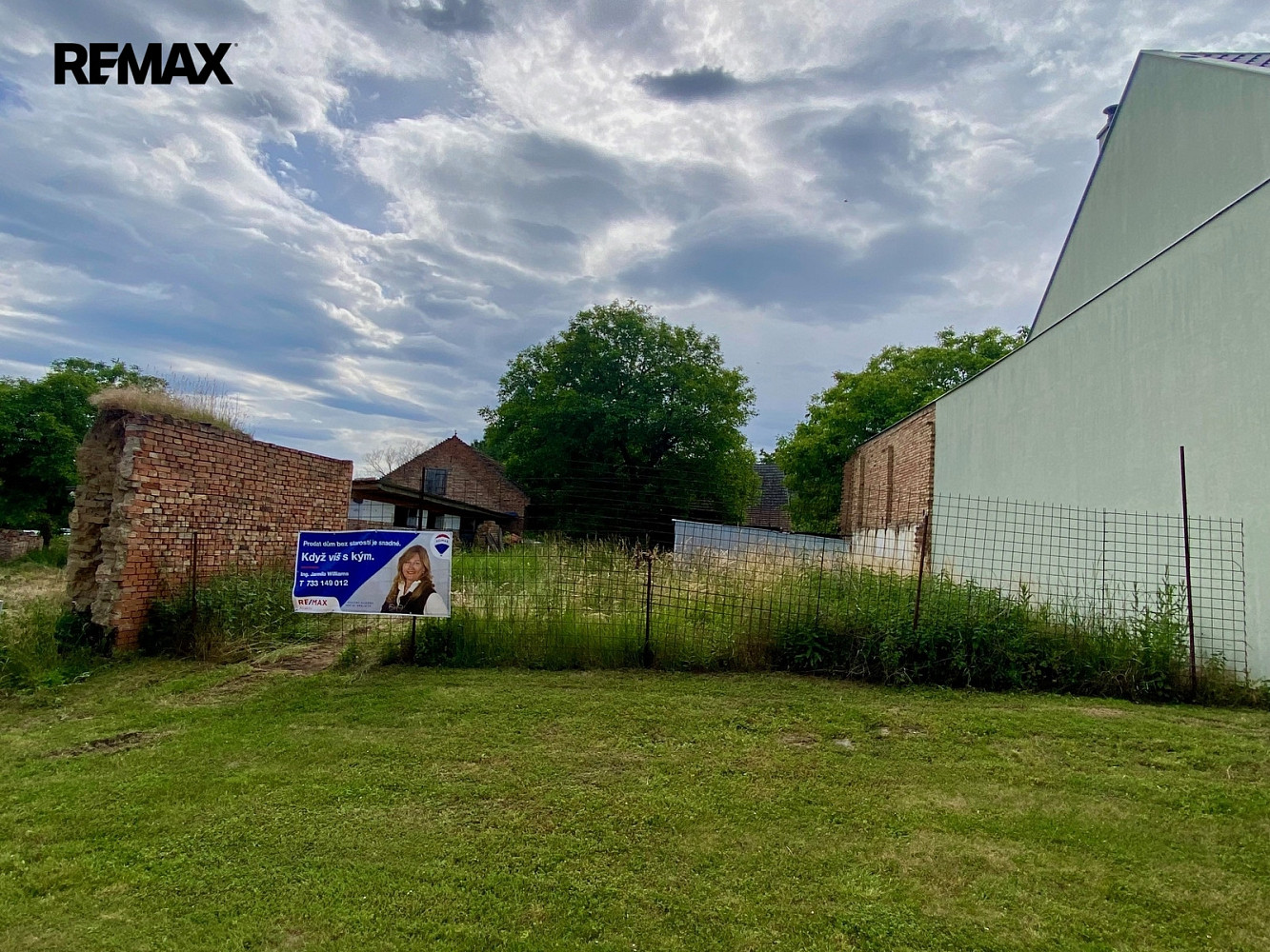 Prodej stavebního pozemku 2 018 m² — photo 3