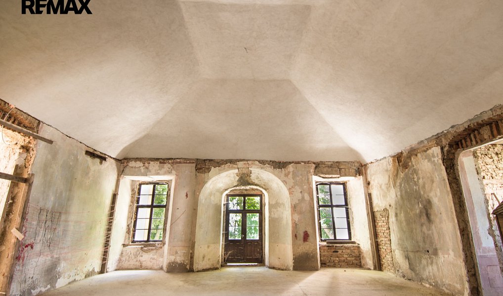 Prodej komerčního objektu (jiného typu) 1 450 m², Vyklantice – náhled fotky 20