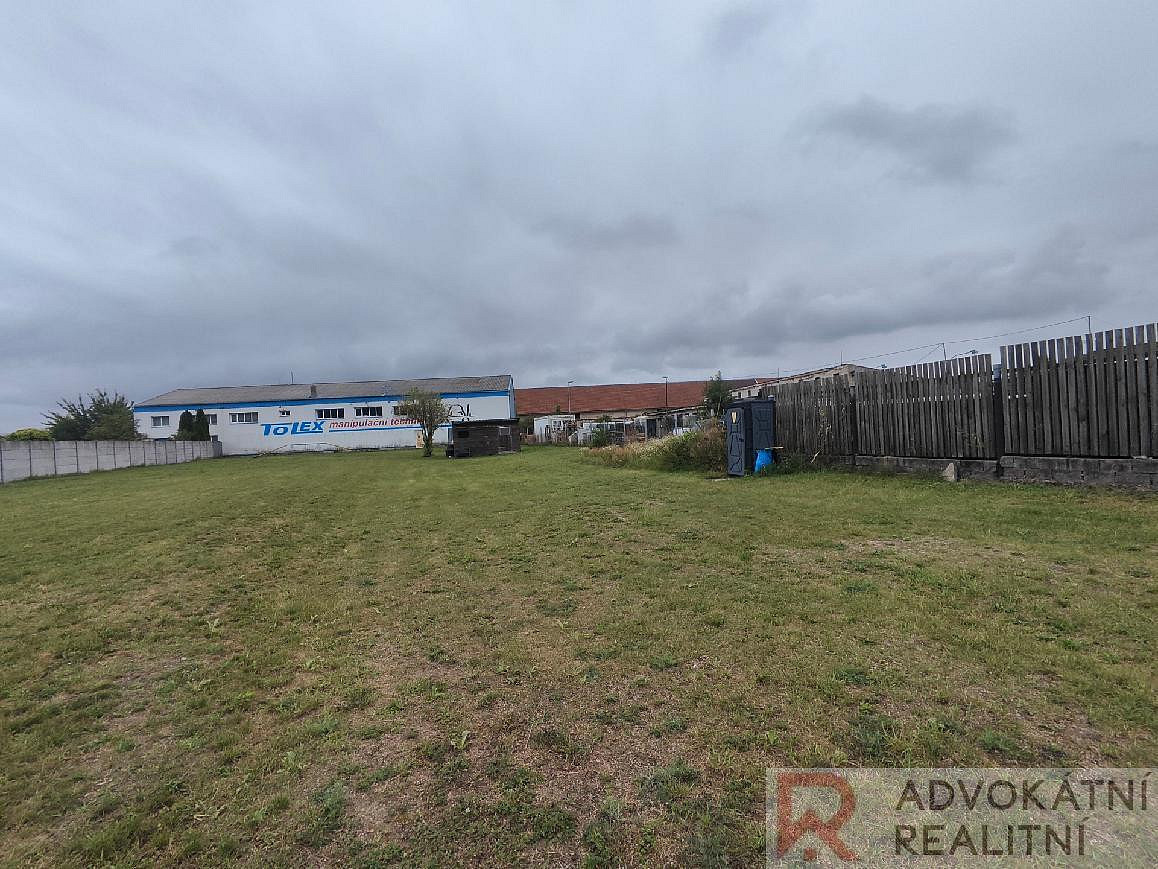 Prodej komerčního pozemku 3 920 m² – fotografie 4