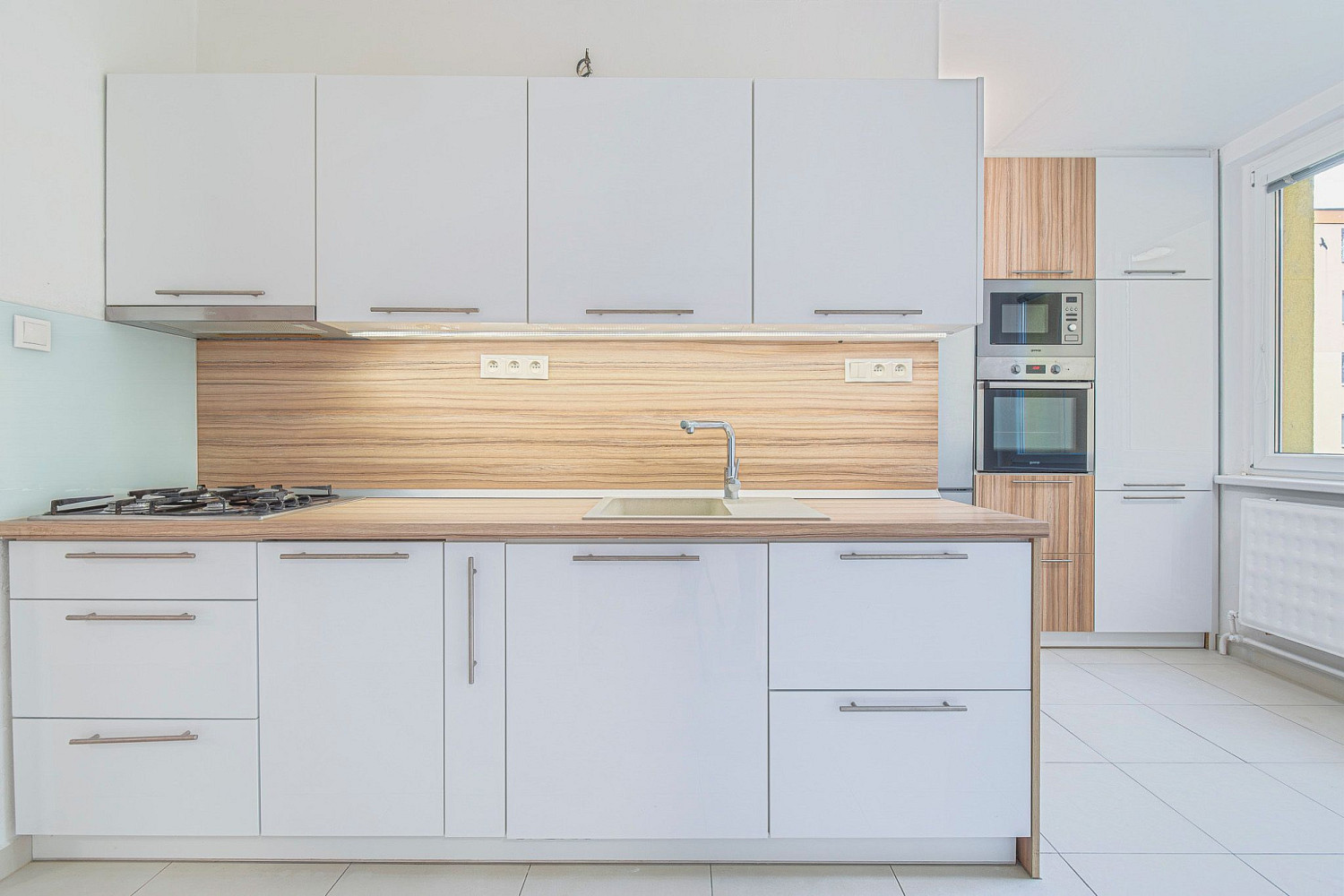 Pronájem bytu 3+1 75 m² — photo 2