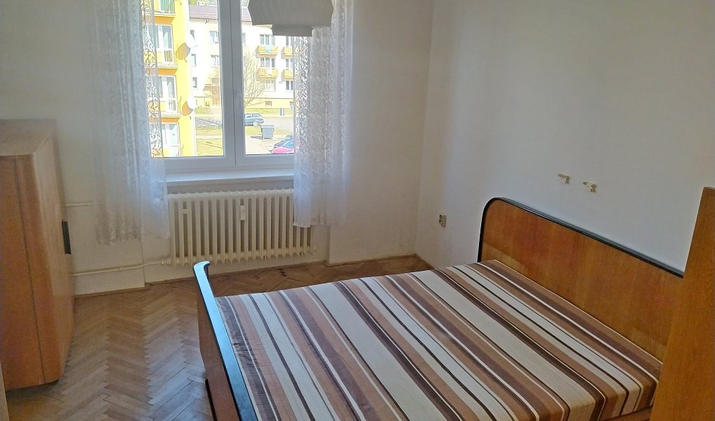 Pronájem bytu 2+1 54 m², Vsetín – náhled fotky 3