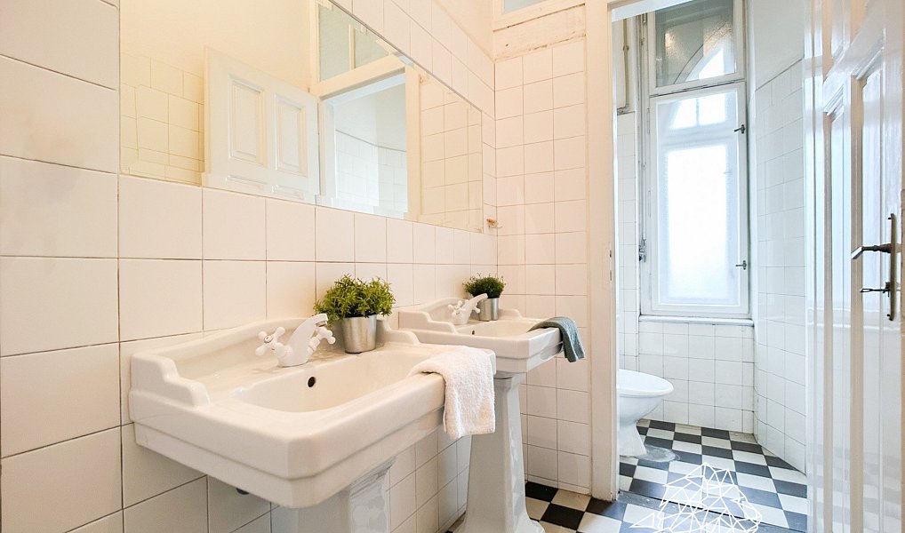 Prodej domu 900 m² s pozemkem 2 018 m², Krnov – náhled fotky 13