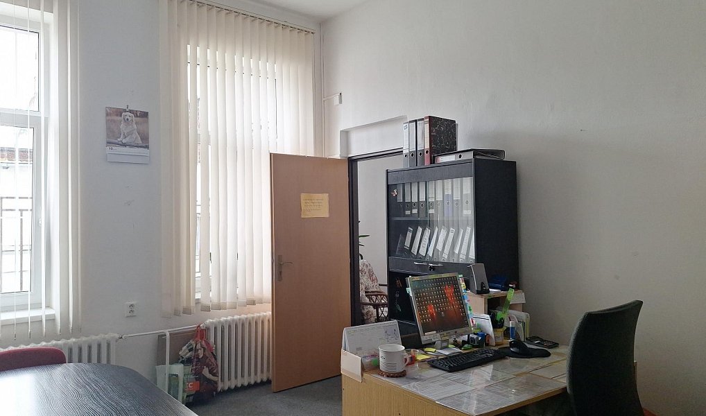 Pronájem kanceláře 18 m², Pardubice – náhled fotky 3