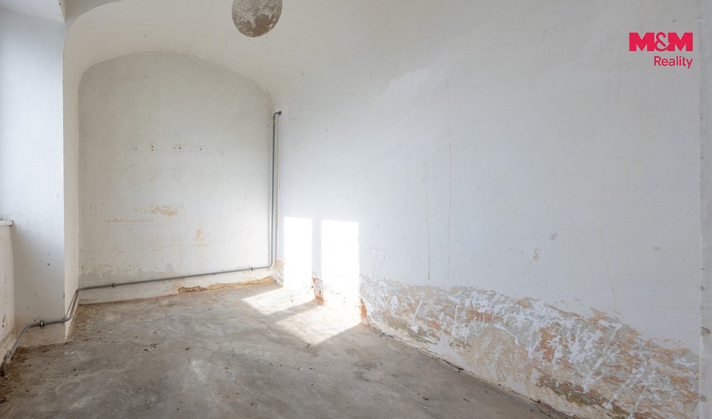 Prodej domu 342 m² s pozemkem 582 m², Líšnice – náhled fotky 23