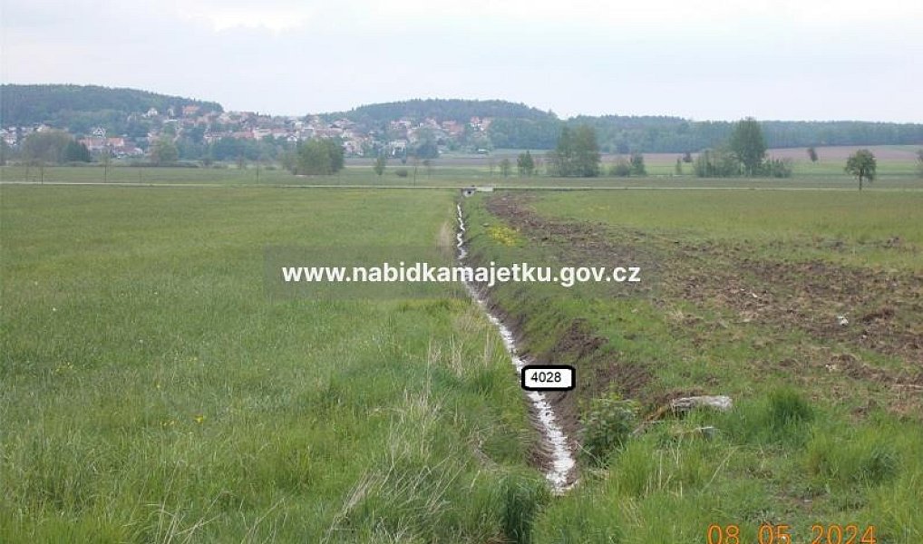 Prodej vodní plochy 621 m², Přestavlky – fotka 1 z 2