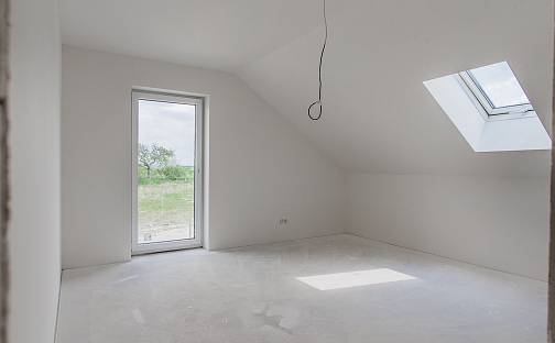 Prodej domu 162 m² s pozemkem 277 m², Kly - Hoření Vinice, okres Mělník