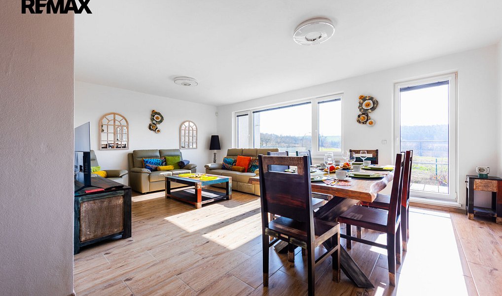 Prodej domu 200 m² s pozemkem 802 m², Šumná – náhled fotky 11