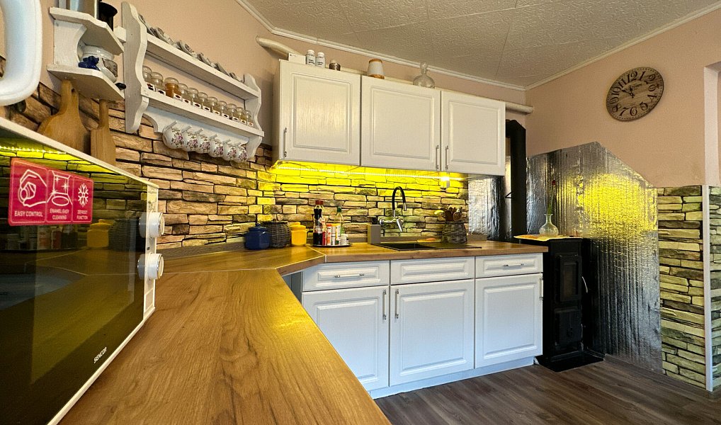 Prodej domu 203 m² s pozemkem 1 428 m², Tisová – náhled fotky 7