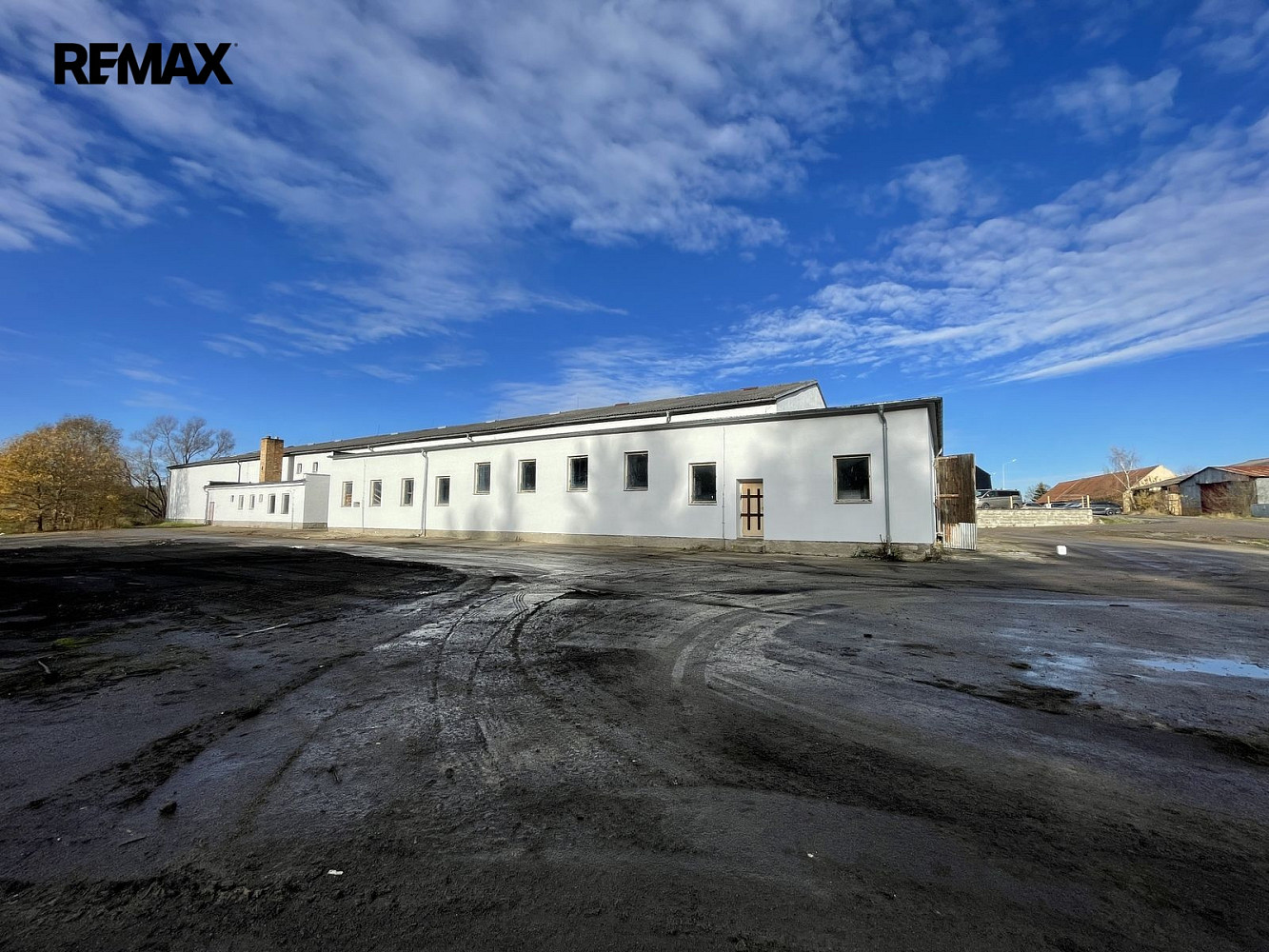 Prodej výrobních prostor 4 984 m² – fotografie 5