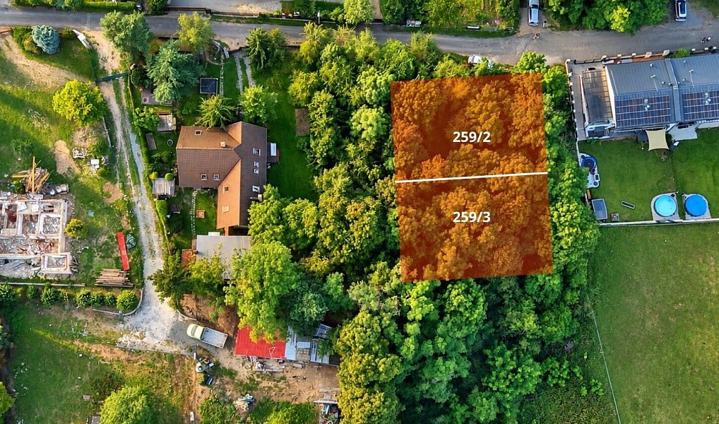 Prodej stavebního pozemku 1 676 m², Praha – náhled fotky 3
