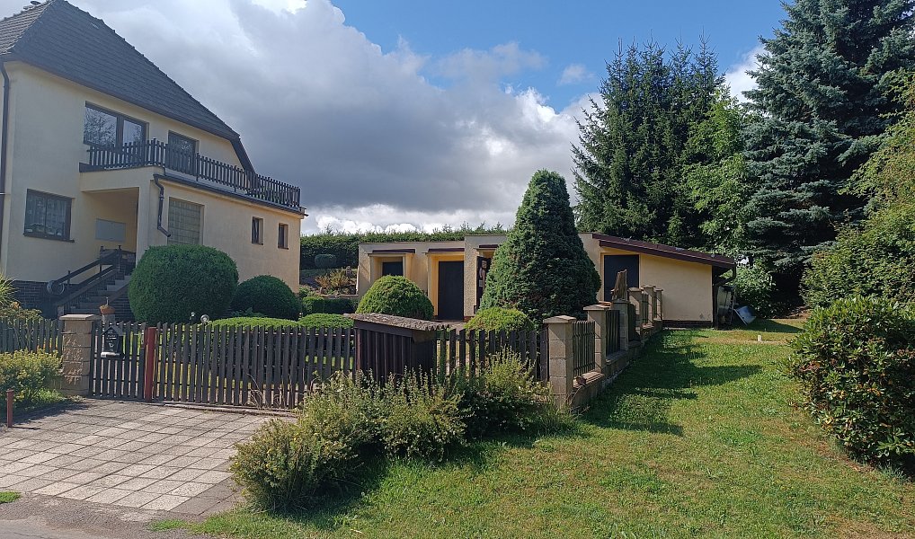 Prodej domu 150 m² s pozemkem 1 000 m², Šonov – náhled fotky 2