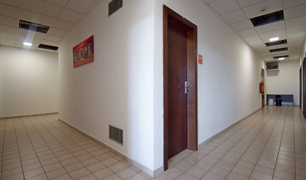 Pronájem kanceláře 38 m², Praha – náhled fotky 3