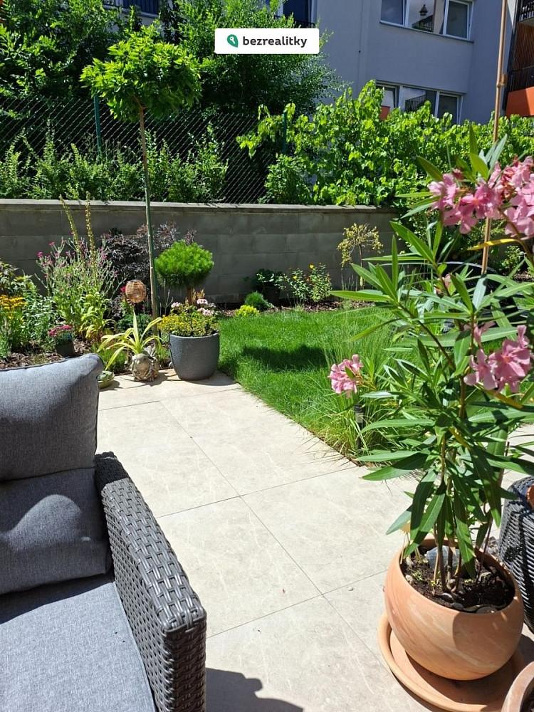 Prodej bytu 2+kk 58 m² — photo 3